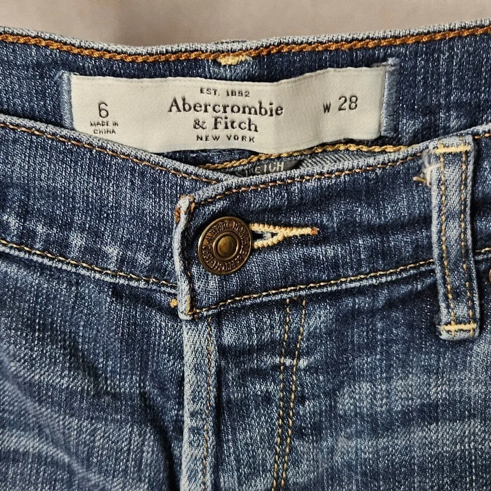 Abercrombie & Fitch Cropped Ankle Jeans Size 6/28 - Picture 10 of 10